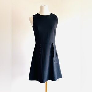RED Valentino Scallop detail black dress sz 38 LBD scalloped baby doll